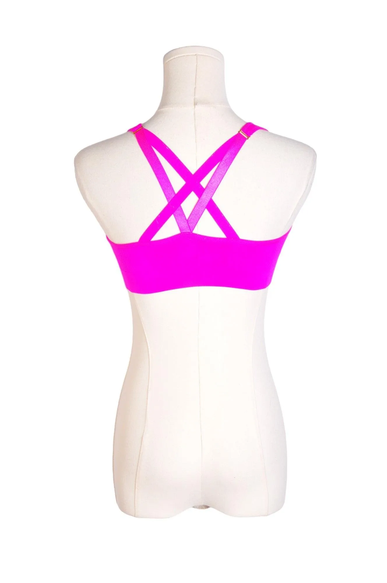 PUMA Women Activewear Sports Bras Regular fit in Pink - M