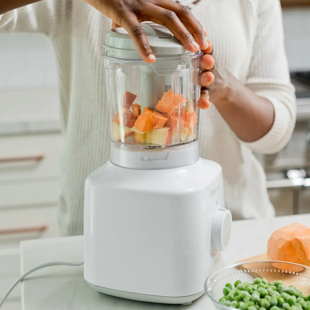 The First Years First Fresh Foods Blender & Steamer